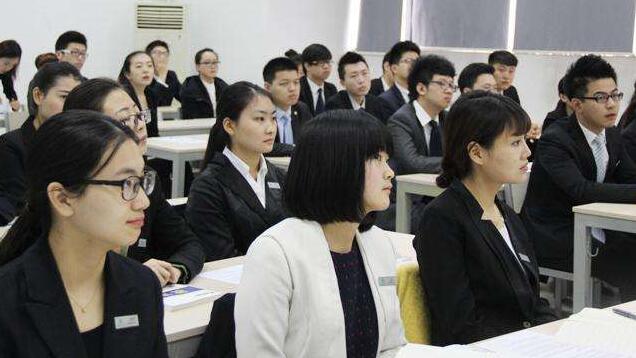 桂林銀行管理培訓(xùn)生待遇怎么樣？管理培訓(xùn)生主要工作做什么？