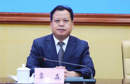 覃森簡(jiǎn)歷：防城港市殘聯(lián)理事長(zhǎng)覃森接受審查調(diào)查，曾任防城港市商務(wù)局局長(zhǎng)，上思縣委副書(shū)記、縣長(zhǎng)